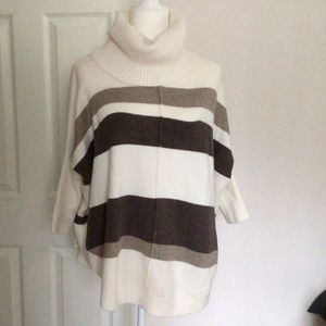 “LOFT” OVERSIZED DRAPEY DOLMAN SLEEVE SWEATER- OFF-WHITE WITH BROWNS— XSM